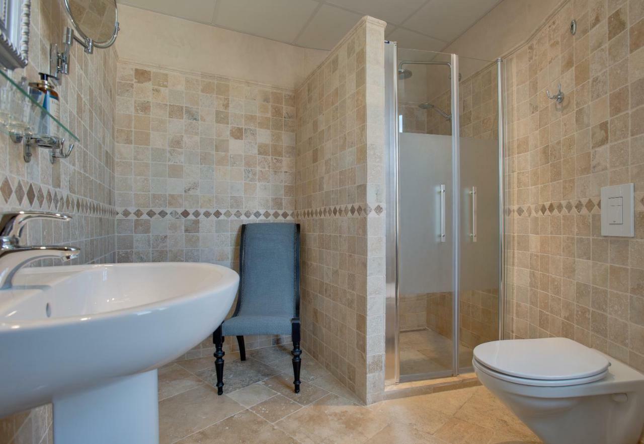 Bed and Breakfast Rue Galilee Марсеян Екстер'єр фото