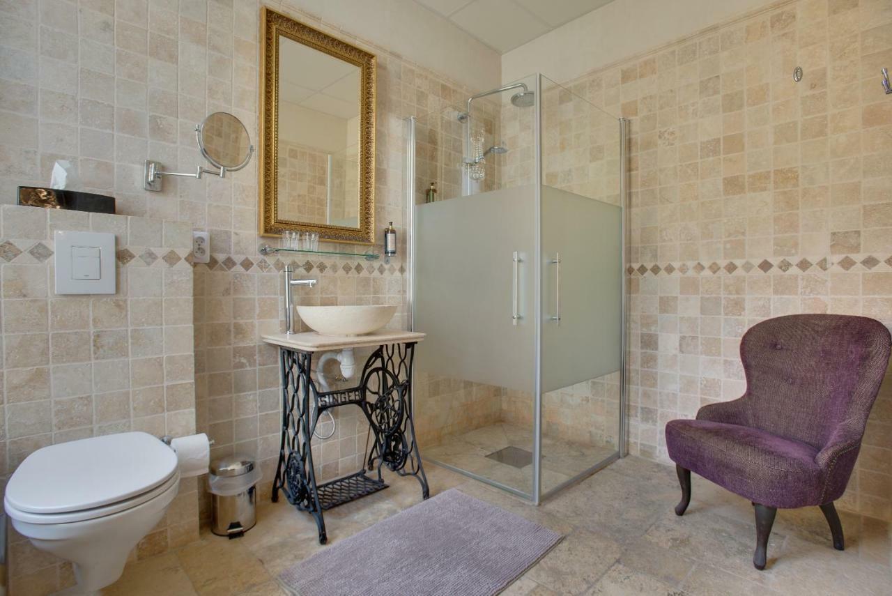 Bed and Breakfast Rue Galilee Марсеян Екстер'єр фото