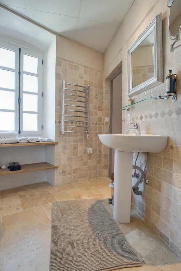 Bed and Breakfast Rue Galilee Марсеян Екстер'єр фото